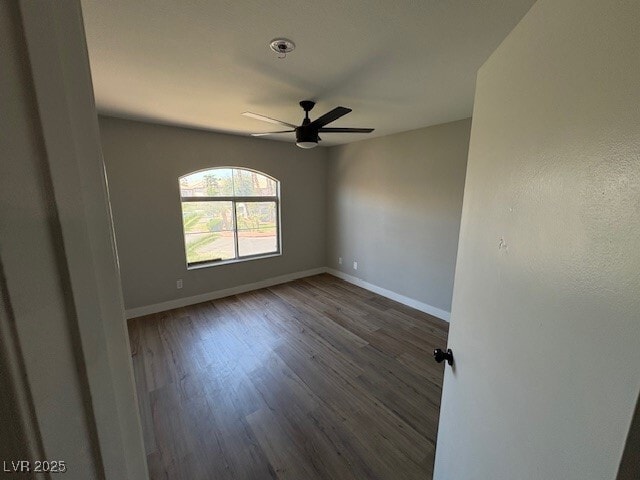 Building Photo - 4555 E Sahara Ave