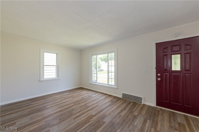 Photo - 21304 Watson Rd House