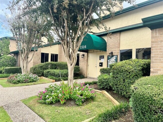 Foto del edificio - 1516 Bay Area Blvd