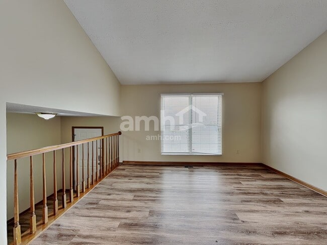 Foto del edificio - 3562 Rocky Rd