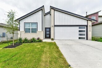 Building Photo - 4705 Canongate Dr