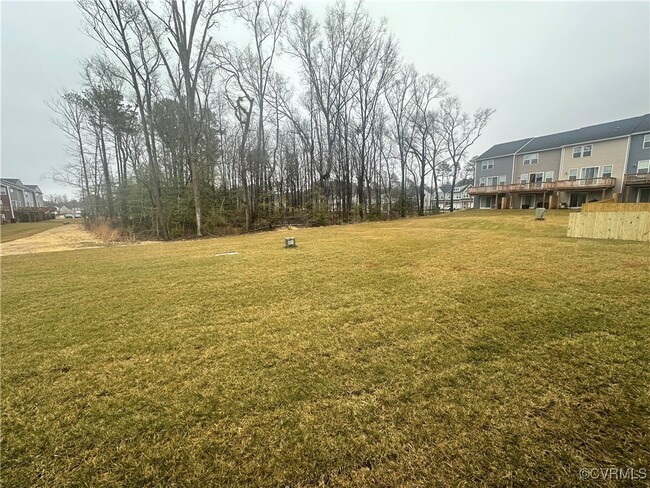 Building Photo - 580 Rivanna Hl Rd
