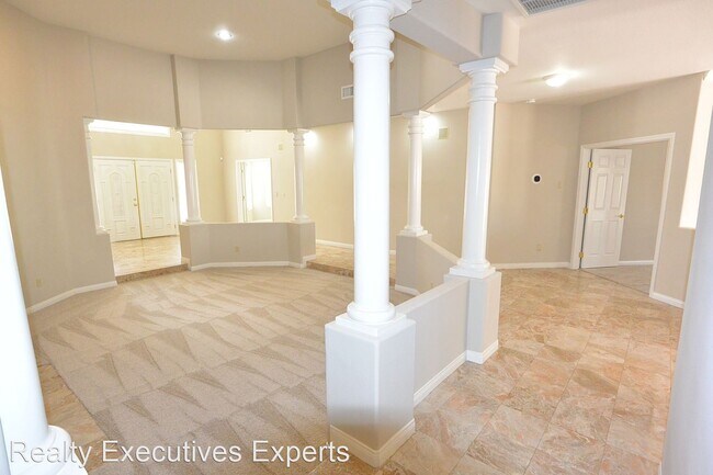 Foto del edificio - 3 br, 3 bath House - 5212 Great Horizon Dr