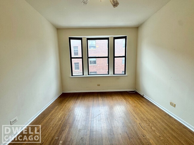 Building Photo - 2325 N Kedzie Blvd