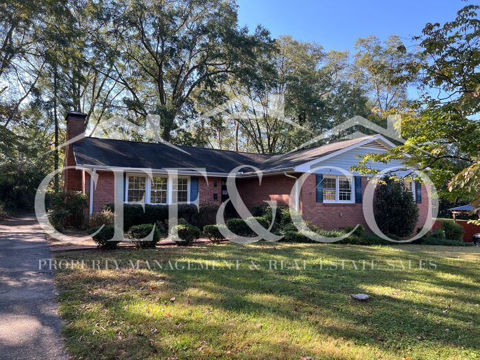 Primary Photo - 220 Greengate Ln