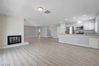 Building Photo - 1829 Runningbear Dr