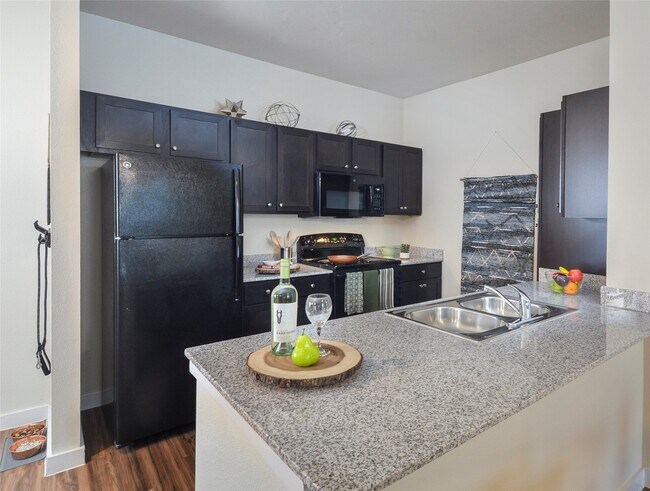 Foto del edificio - 10148 Culebra Rd