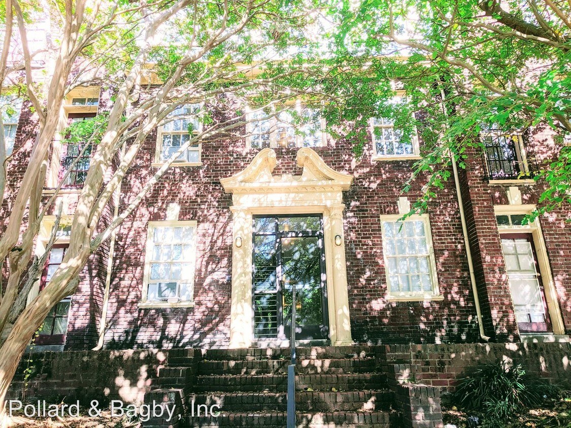 Primary Photo - 1128 W Grace St