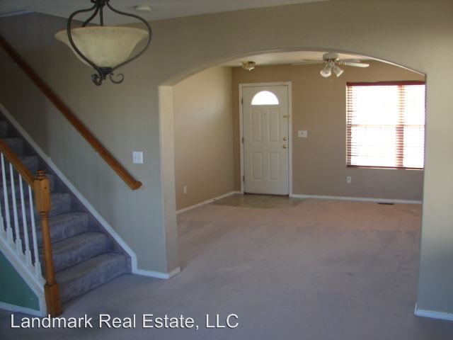 Building Photo - 7249 Waterman Way