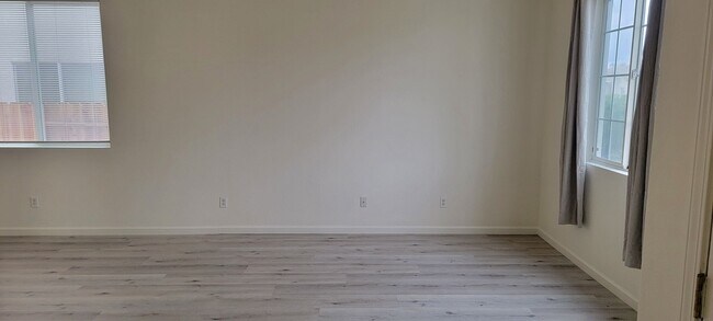 Foto del edificio - Adorable 3 bedroom 2 bath home in North Na...