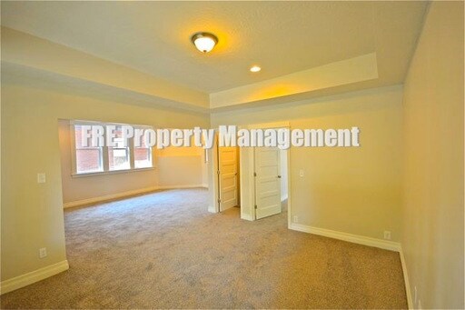 Foto del edificio - 1096 Windsor St E