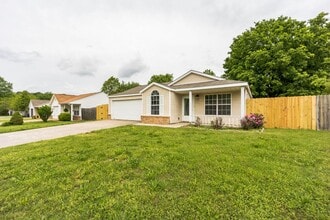 Building Photo - 478 E Evergreen Ln