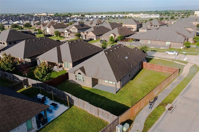Foto del edificio - 5434 Wildbrush Dr