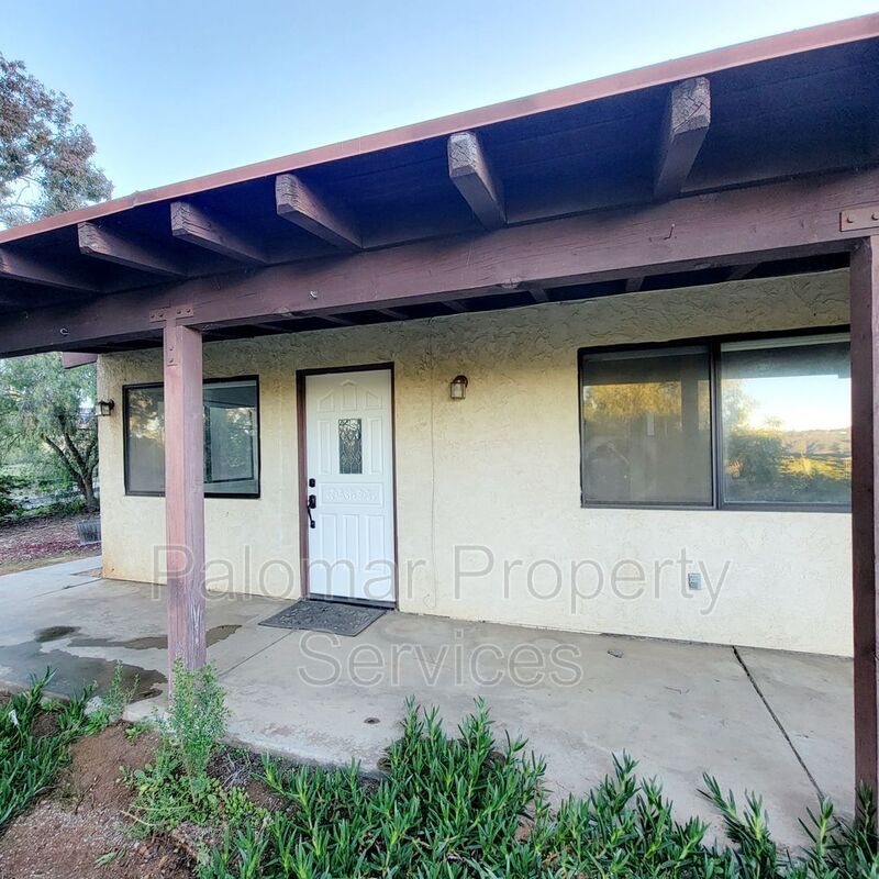 Primary Photo - 28472 Cepin Dr