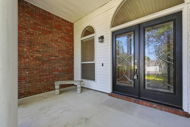 Foto del edificio - 1651 Northridge Rd