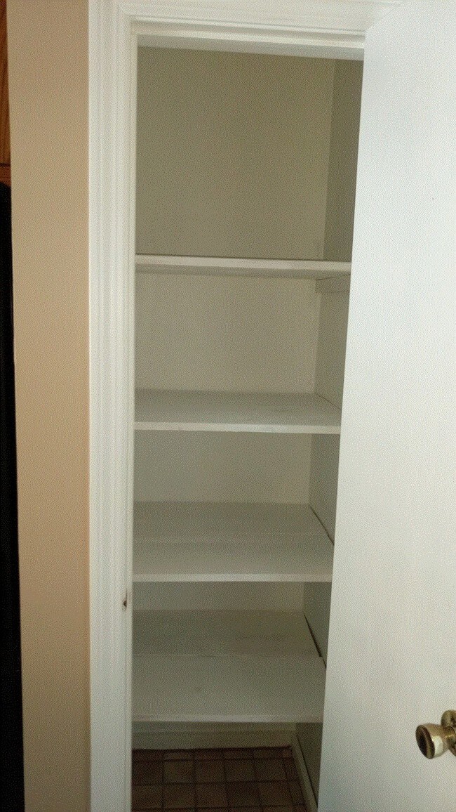 KITCHEN PANTRY - 39 Farmington Ave