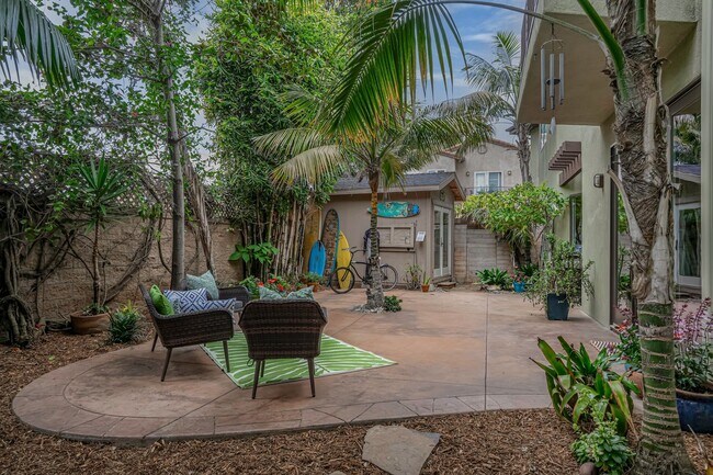 Foto del edificio - 217 Hillcrest Drive