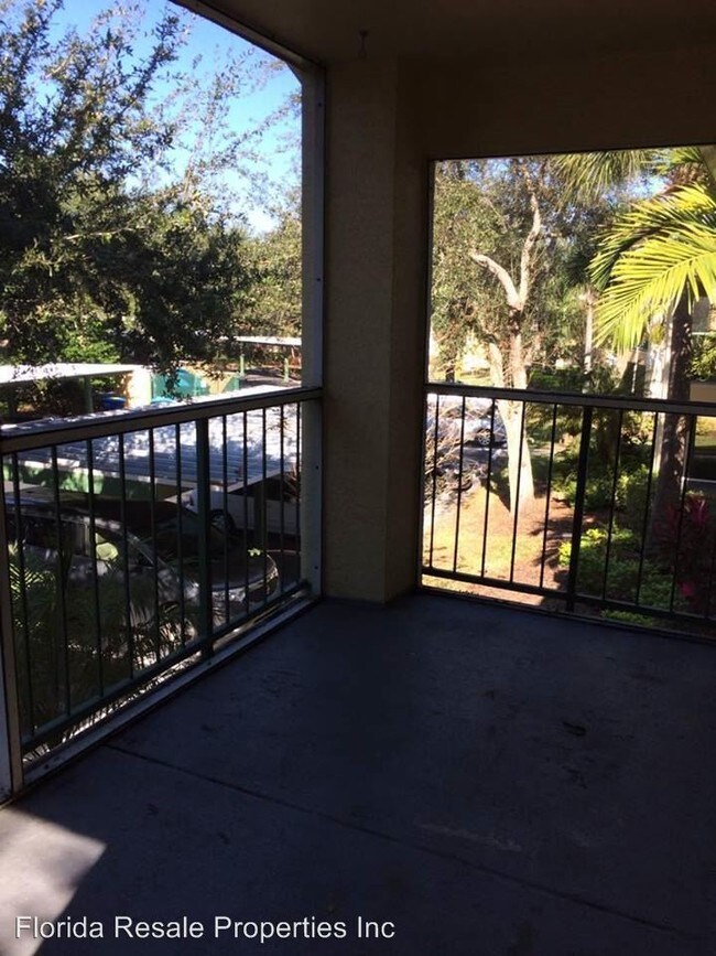 Foto del edificio - 12650 Equestrian Cir