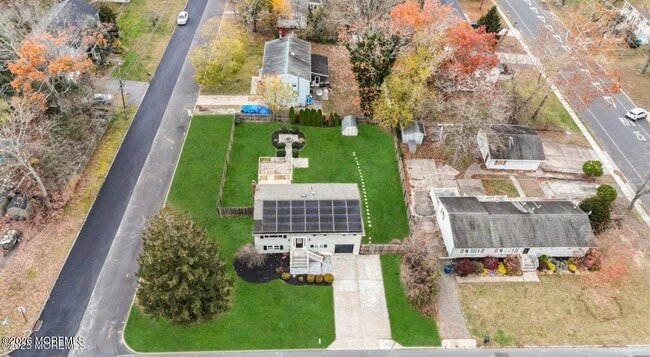 Foto del edificio - 112 Manhattan St