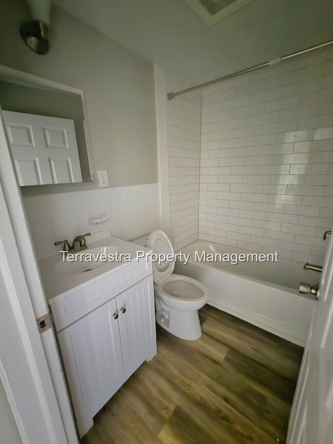 Foto del edificio - 223 N 2nd St