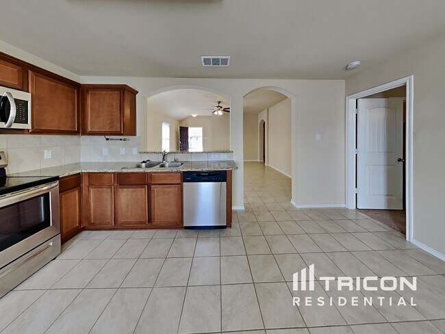 Foto del edificio - 1300 Granite Path Princeton TX