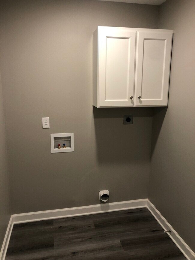 Foto del edificio - Call 501-404-4774 To Schedule Your Showing...