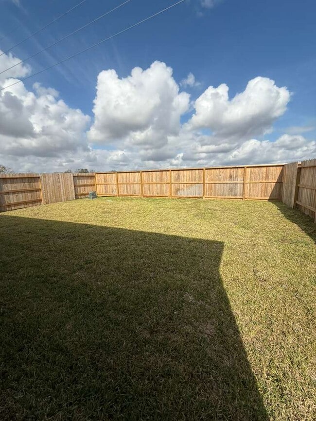 Foto del edificio - 27326 Sweetwater Bay Dr