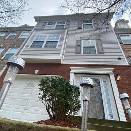 Foto del edificio - 772 Celeste Ln