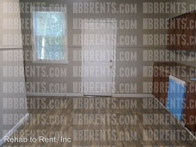 Foto del edificio - 4 br, 2 bath House - 1705 Parrish Avenue,