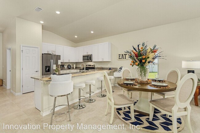 Foto del edificio - 4 br, 2 bath House - 120 NE 8th Street