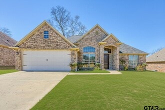 Building Photo - 16540 Avoyelles