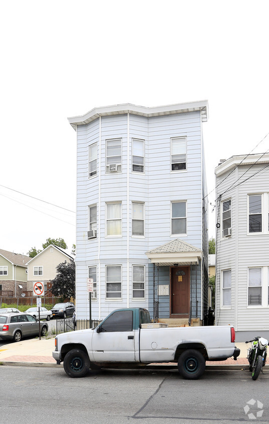 Foto del edificio - 362 Saw Mill River Rd