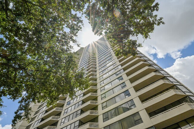 Foto del edificio - 15 Greenway Plz