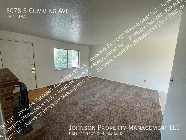 Foto del edificio - 8078 S Cummins Ave