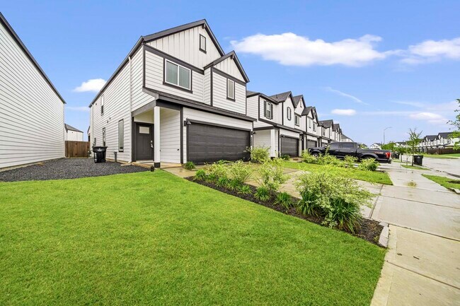 Foto del edificio - 3014 Skyline Mesa Dr