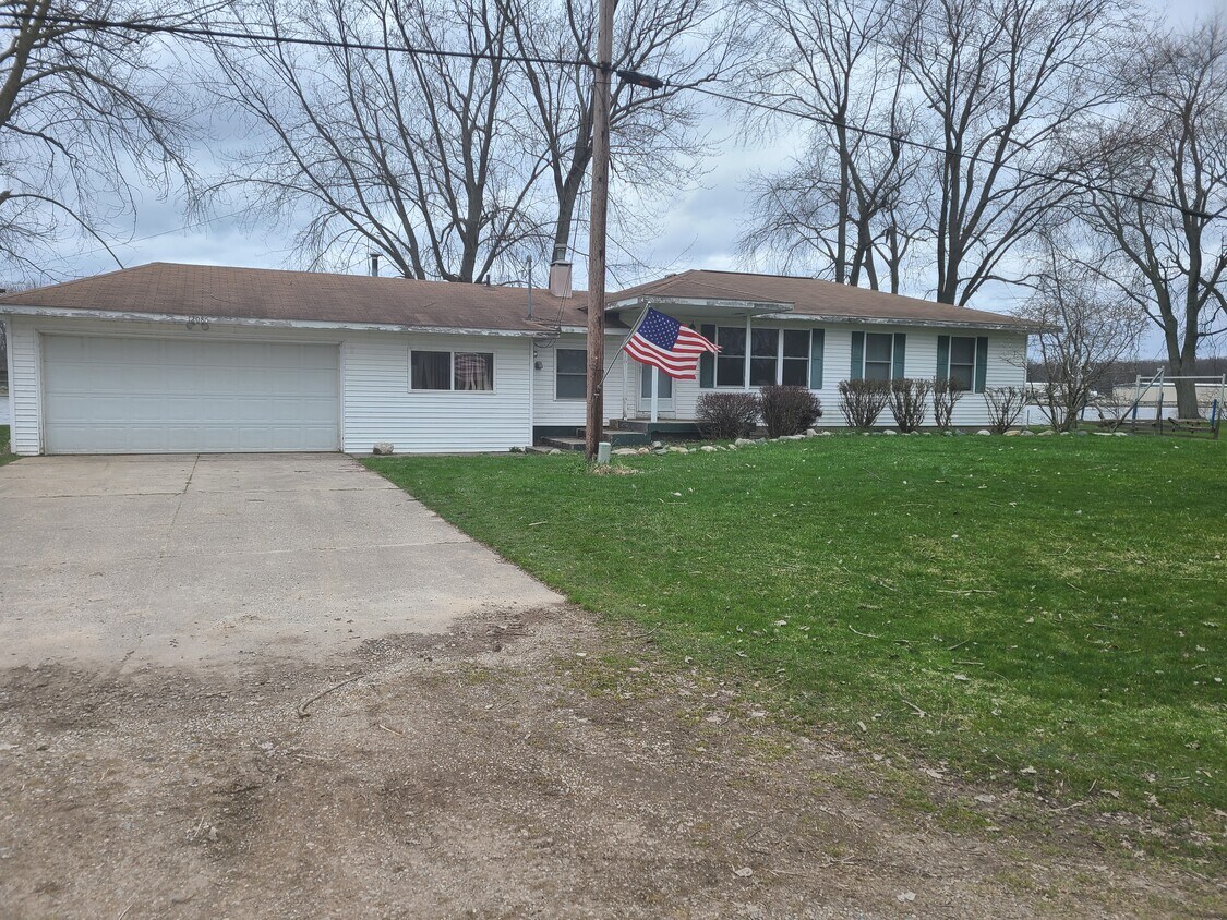 Primary Photo - 12085 Limberlost Ln