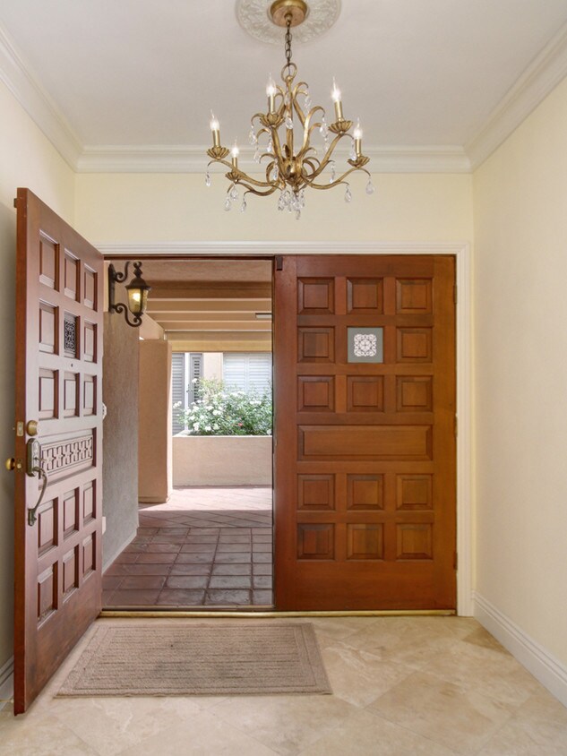 437 S Orange Grove Blvd, Pasadena, CA 91105 Condo for Rent in