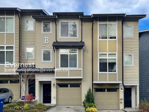 Building Photo - 19403 7th Ave W