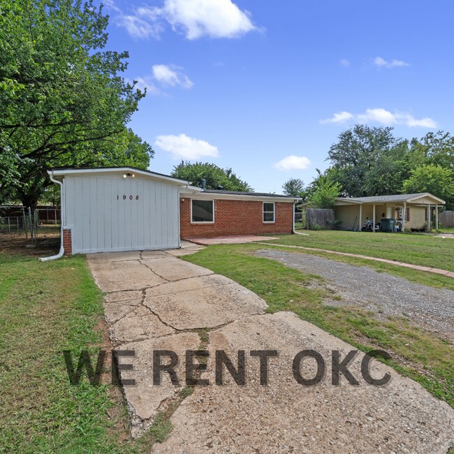 Photo - 1908 Karen Dr House