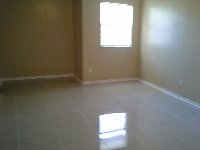 Foto del edificio - 7648 Jana Ln S