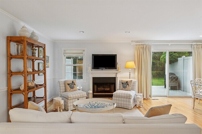 Foto del edificio - 7 Brittany Ln