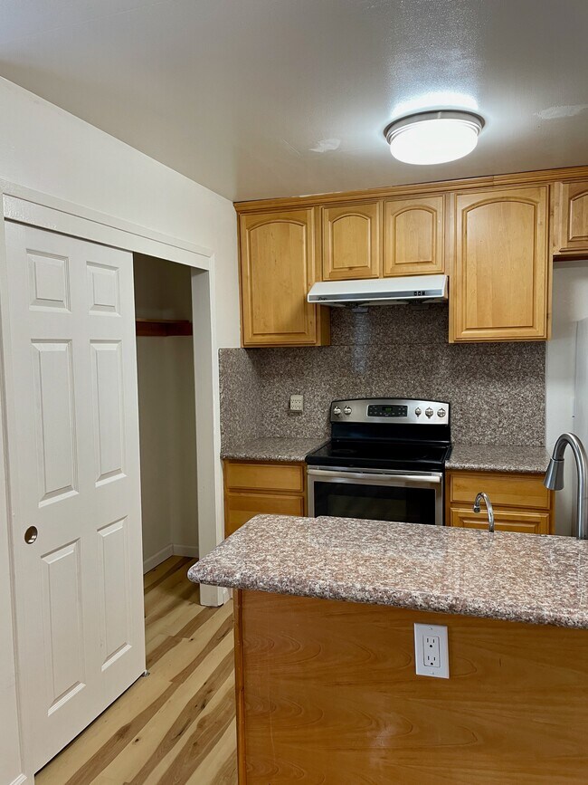 Foto del edificio - 365 N 3rd St