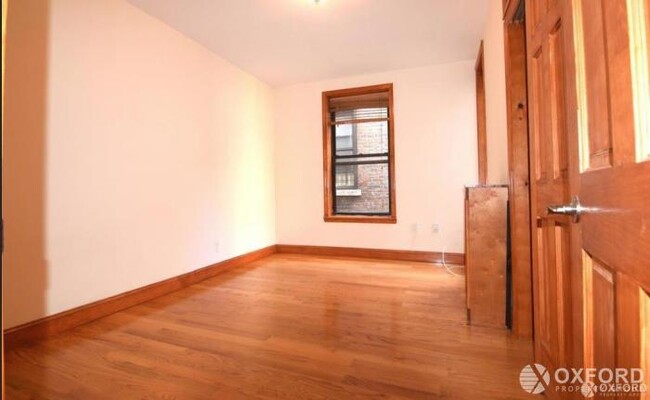 Building Photo - 3 bedroom in New York NY 10025