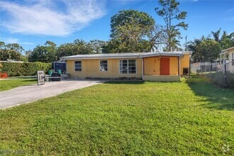 Building Photo - 156 4th St