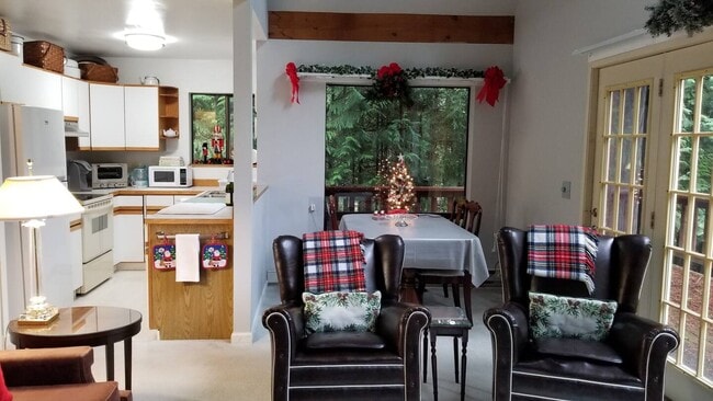 Photo - 1881 Cliff Rd House