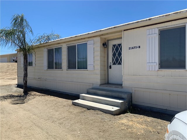 Primary Photo - 21675 River Rd