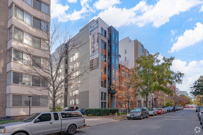 Calle 1208 M. Noroeste - 1208 M St NW