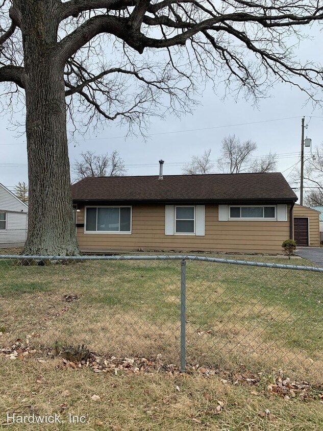 Foto principal - 3 br, 1 bath House - 1675 N. Eastfield Drive