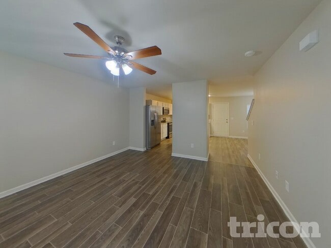 Foto del edificio - 437 Brookfield Dr