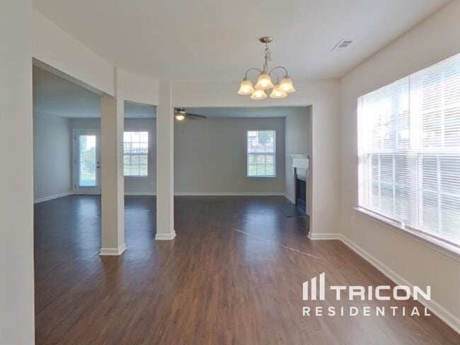 Building Photo - 2742 Rustic Ridge Ct